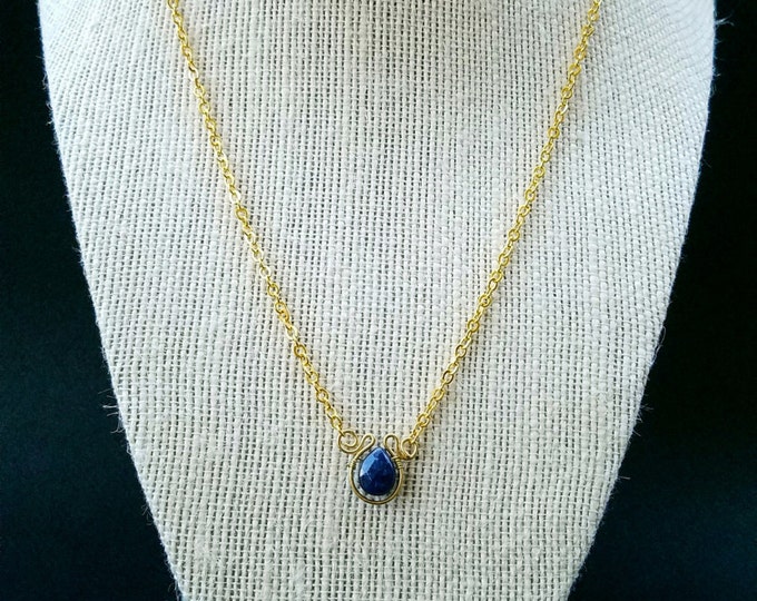 Blue agate necklace, gold blue necklace, simple blue pendant necklace, blue pendant necklace, spiritual necklace, protection necklace