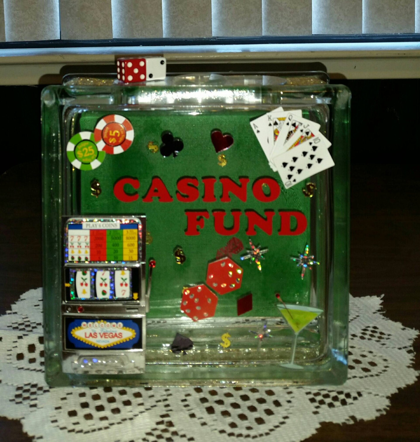 Gambling piggy bank