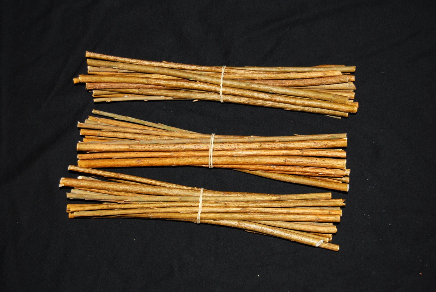 60 dried straight willow sticks for crafts or rabbit food for