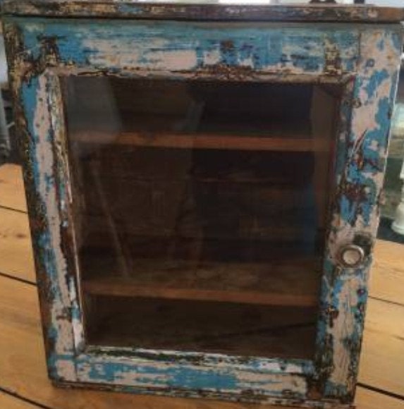 Vintage Cottage Chic Medicine Haute Juice