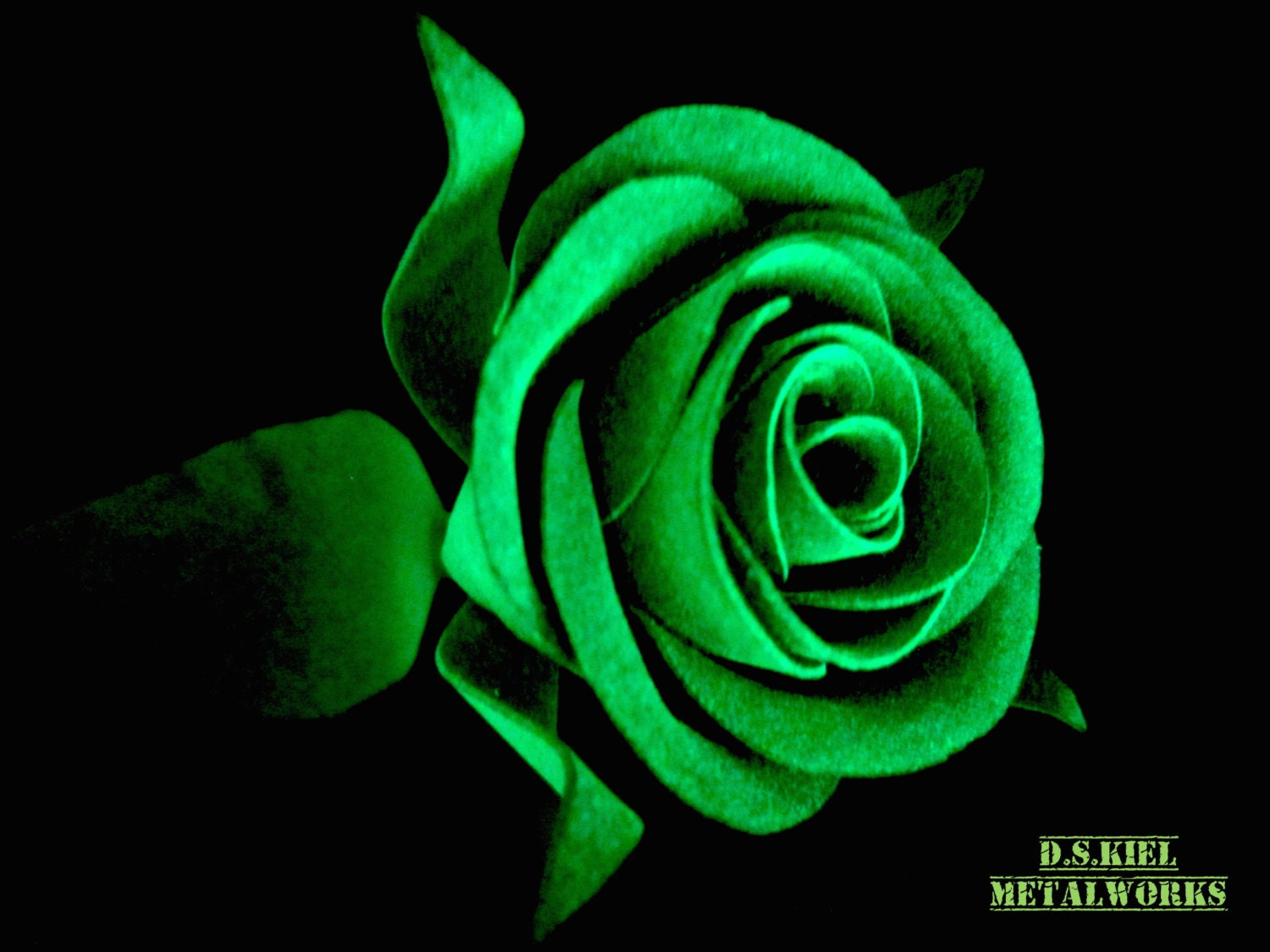 Glow in the Dark Metal Rose Glow in the Dark Flower