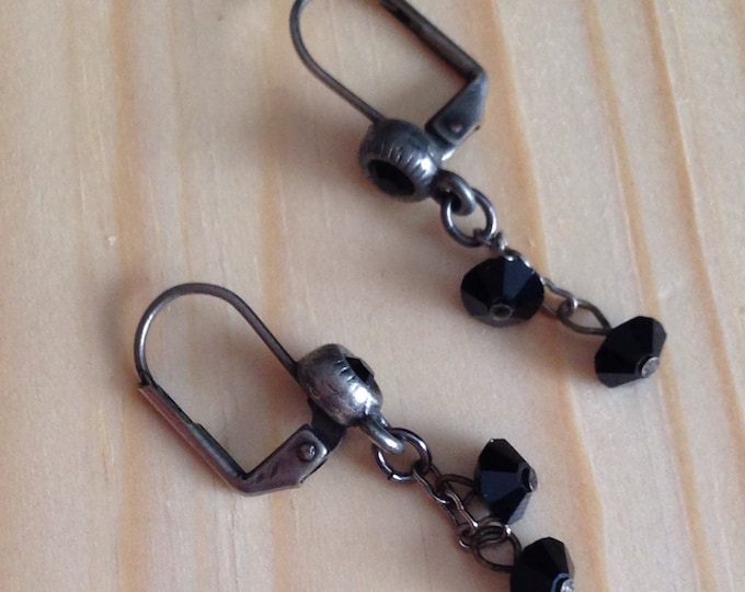 Storewide 25% Off SALE Vintage Silver Tone Designer Pierced Dangle Earrings Featuring Black Beading With Faceted Design Finish