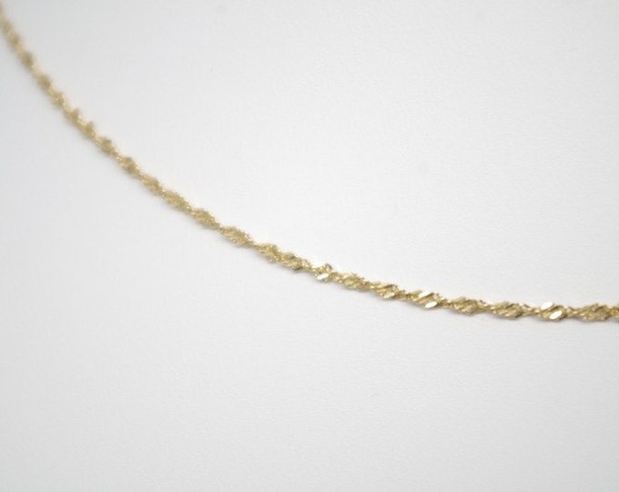 Storewide 25% Off SALE Vintage 14k Italian Yellow Gold Wheat Cable Chain Necklace Featuring Elegant Petite Designs