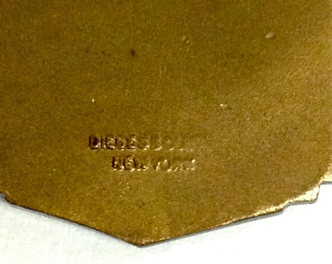 Storewide 25% Off SALE Vintage Bronze Tone Ohio's Music Educational Association Band Award Pin Featuring Purple Silk Style Banner Storewide 25% Off SALE Vintage Bronze Tone Ohio's Music Educational Association Band Award Pin Featuring Purple Silk Style Banner