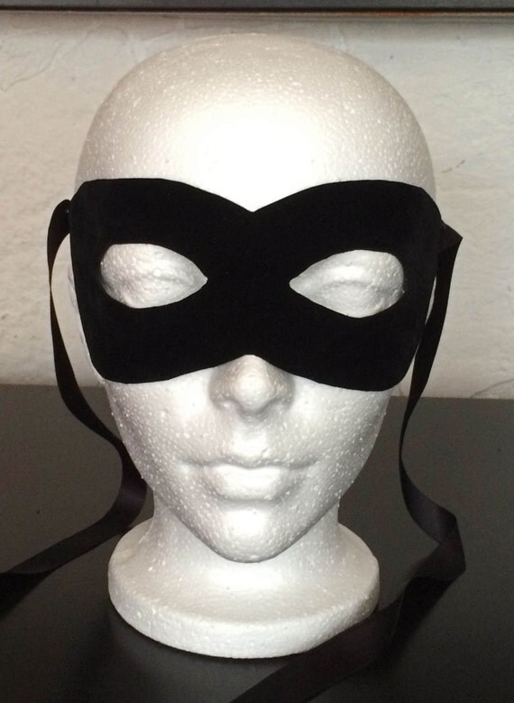 Black Velvet Eye Mask