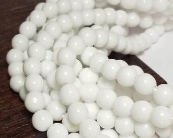 25pcs Opaque White Beads - Czech Glass Beads - 6mm Beads - Druk Beads - White Round Beads - Small Beads - BB35