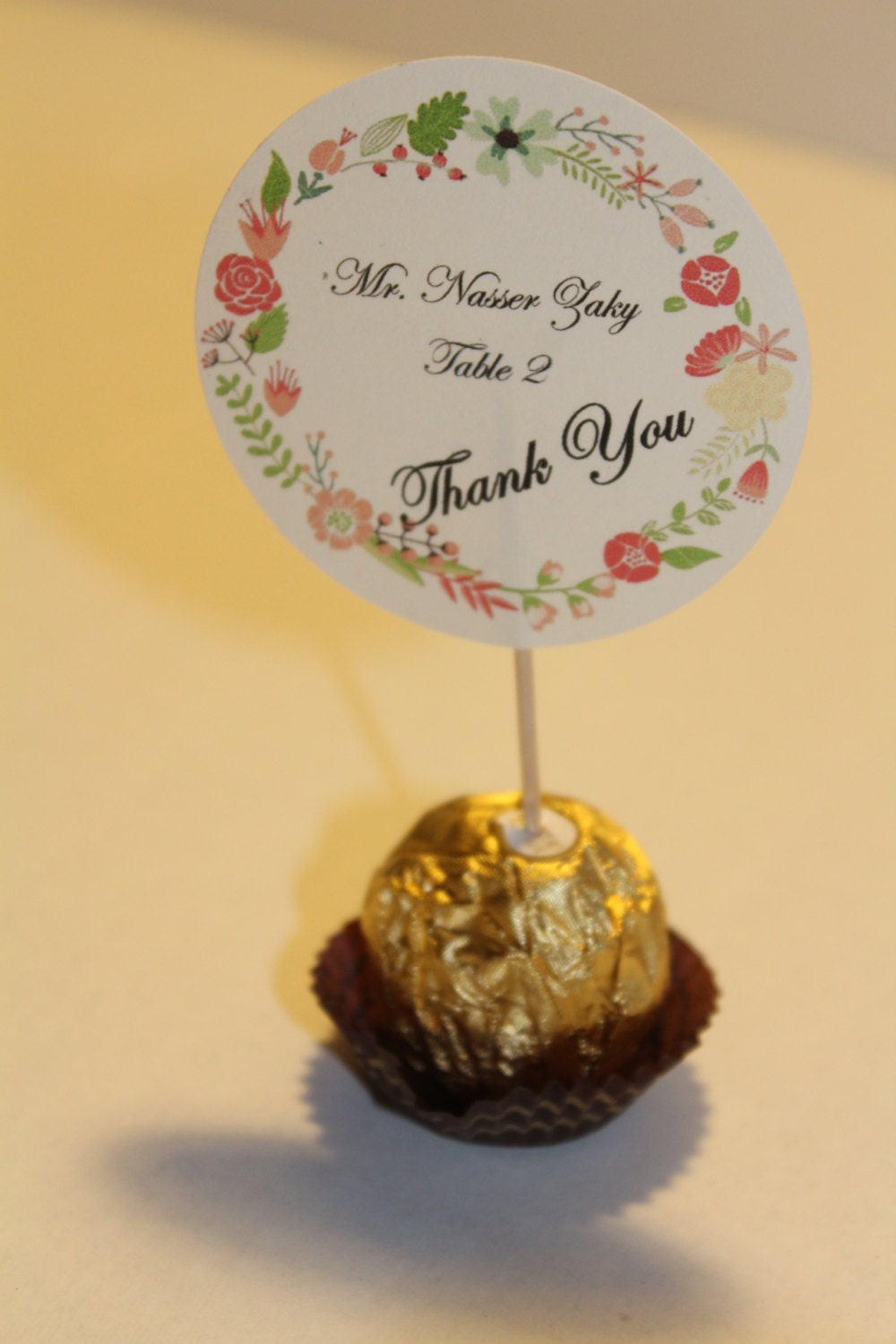 Ferrero Rocher Chocolate Place cards to give a by BRELEGANTMOMENTS