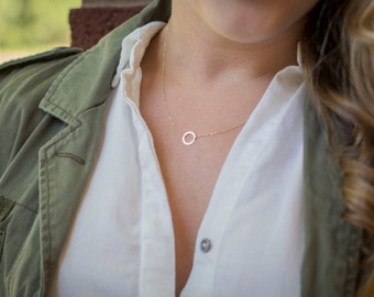 14k Gold Circle Necklace - Solid Gold Circle Charm Necklace - 14k Real Gold Modern Necklace - Minimalist Gold Necklace - Dainty Gold Charm