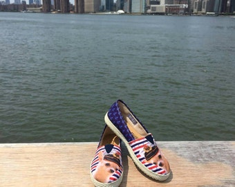 Chihuahua shoes !! Women shoes, Dog lovers, Animal lovers, Dog breeds.
