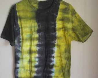 Tie Dye Shirt MEDIUM unisex shirt Festival Clothing, Bassnectar, Cotton shirt, Ice dye, Dark Tie Dye