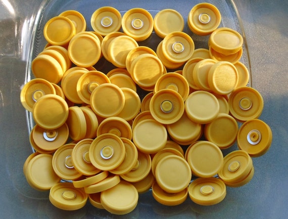 100 Small Yellow Vial Caps Medicine Flip For Badge 100 small yellow vial caps medicine flip for badge