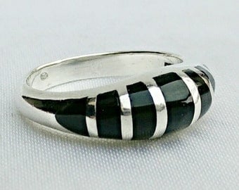 Sterling silver onyx ring,silver onyx ring,vintage onyx ring,sterling silver ring, small onyx ring,large silver ring,statement ring,jewelry