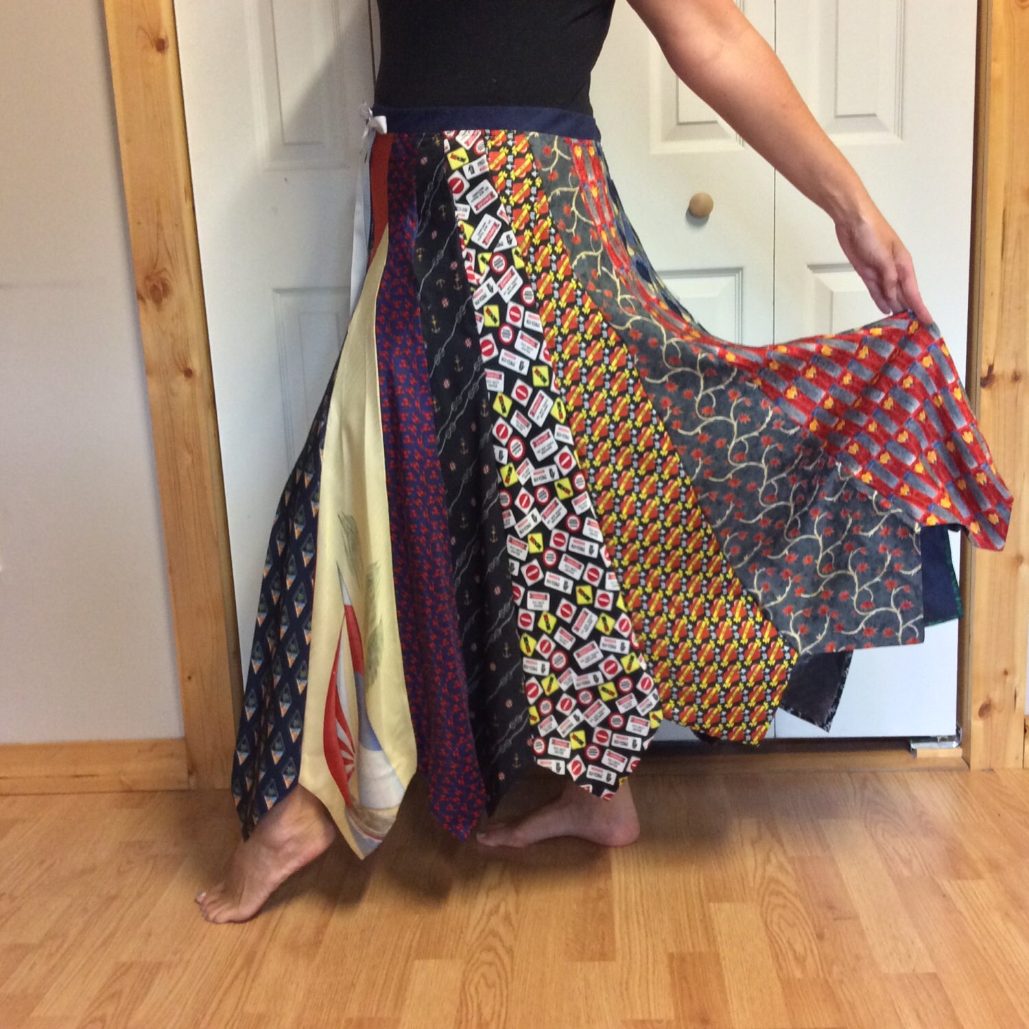 RESERVED School Teacher Prints Necktie Skirt/Long Skirt/Silk
