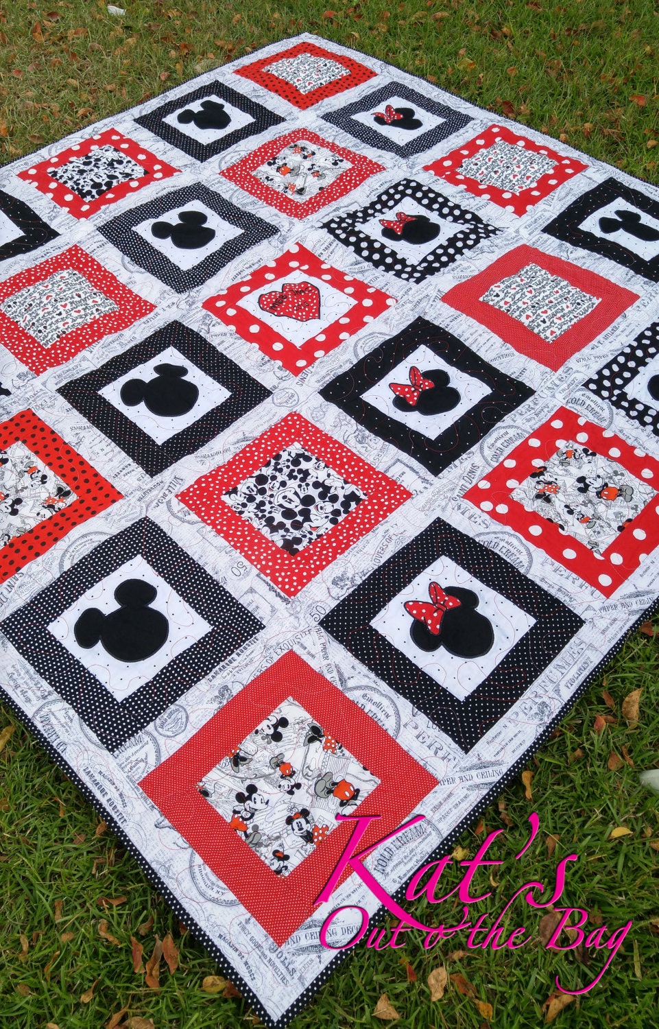 minnie-mouse-quilt-and-mickey-mouse-quilt-disney-themed-by-ktb8293