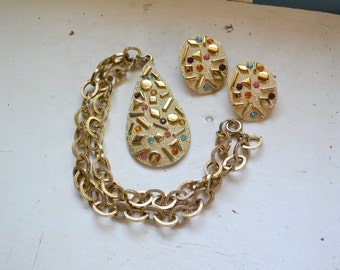 1960s "Sarah Zade" Pendant Necklace and Clip Earrings Set by Sarah Coventry