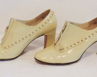 Vintage Patent Ankle Boots / Booties Size 5.5 M