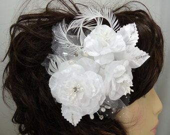 Bridal Fascinator, Three Rose Hair Clip, White Headpiece, Bridal Accessory, REX16-330