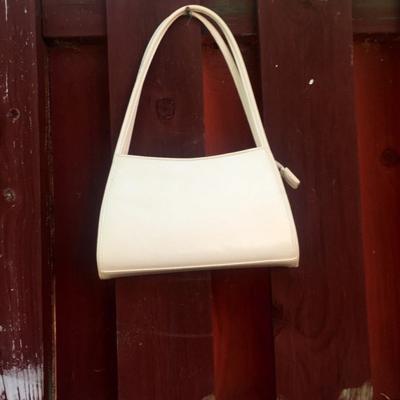 Download Vintage Cream Colored Purse / Off White Colored Shoulder Bag