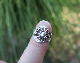 Vintage 925 Sterling Silver Sun and Moon Ring