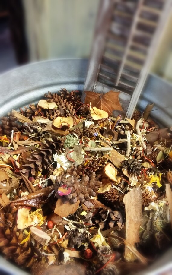 Items similar to Handmade Potpourri, All Natural, Handpicked, Hand
