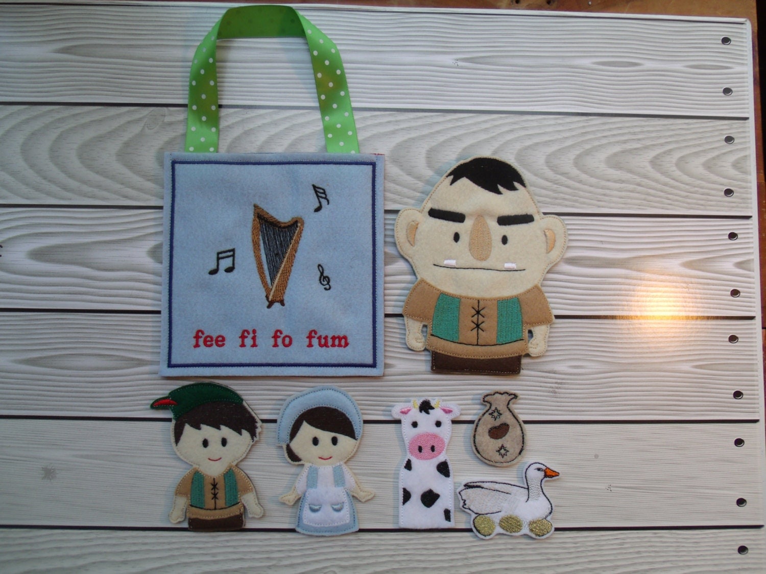 Jack and The Beanstalk Finger Puppet Set