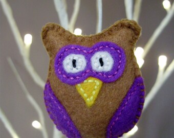 Purple Felt Owl, felt owl brooch, owl brooch, felt owl, felt brooch, fabric owl brooch, woodland owl, felt owl jewellery - By Tamara Harris