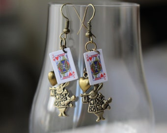 Alice in Wonderland earrings, steampunk earrings, gift for her, steampunk earrings, white rabbit, Alice in Wonderland jewelry, fancy dress