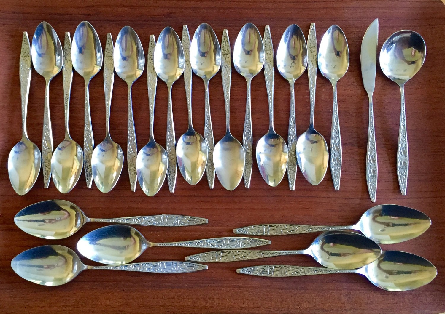 Large Lot of Vintage Ecko Eterna Balboa Stainless Flatware