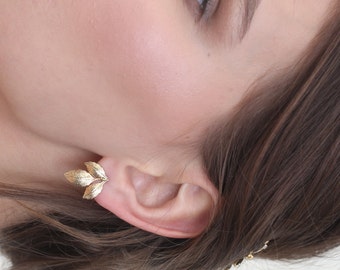 Leaf earrings, Gold earrings, stud earrings, Gold leaf earrings, gold stud earrings, simple stud earrings