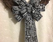 Christmas Wreath Bow/ Holiday Chalkboard Graffiti Bow/ Black and White Christmas Bows/ Trendy Christmas Decor/ Chalkboard Holiday Bows
