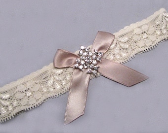 Champagne Wedding Garter, Toss Garter, Crystal Rhinestone Bridal Garter, Ivory / Off White Stretch Lace Garter, Single Garter, Bow Garter