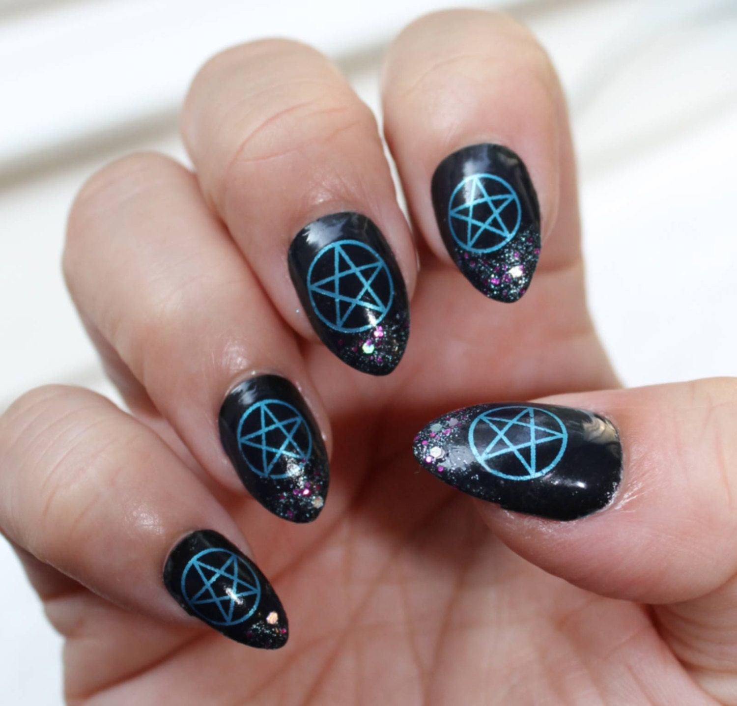 PENTACLE Nail Art PNB 31 Metallic Blue Pentagram Nail Decals