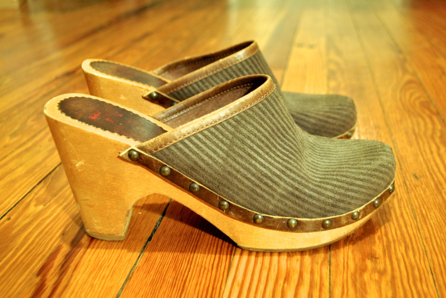 gold platform sandals