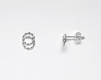 Sterling Silver Circle Stud Earrings - Interlocking Double Circle - Infinity Style Earrings - Simple Minimalist Jewelry LITTIONARY