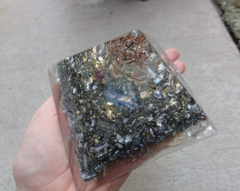 Large Orgone Pyramid