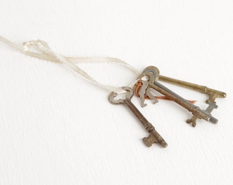 Vintage Set of Skeleton Keys on Ribbon, Skeleton Key Lot with Four Large and Two Small