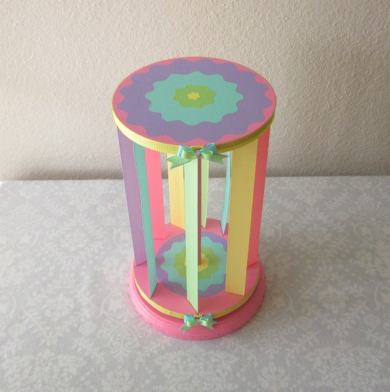 BowGoRound Personalized Hair Bow Holder Carousel Hand