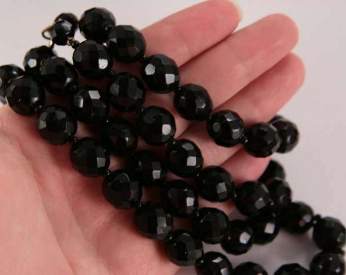 Long Black Necklace Beads Vintage French Jet, Art Deco, Black Glass, Graduated Faceted Beads