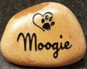 PAW/HEART Smaller Pet MEMORIAL Stone 4.5" Personalized Name Engrave Stone