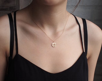 Dainty Compass Necklace, Gold Compass Necklace, Simple Minimalist Necklace in Sterling Silver #D47