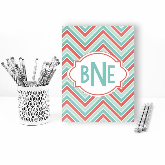 Personalized folder in chevron print, monogram folder, pocket folder, school folder, personalized school supplies, back to school