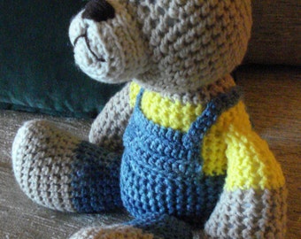 Crocheted teddy bear stuffed animal doll toy "Bubba"