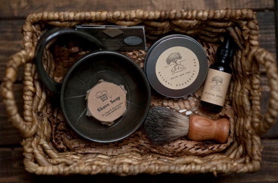 https://www.etsy.com/listing/256006812/holiday-shaving-basket-for-men?ref=shop_home_active_1