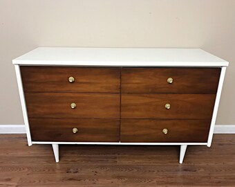 SOLD** Mid Century Modern Dresser