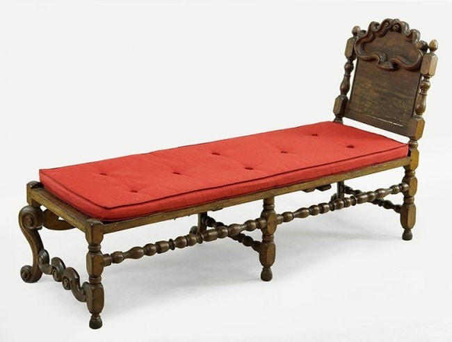 Gorgeous Antique William Mary Style English Carved Oak Day Bed gorgeous-antique-william-mary-style-english-carved-oak-day-bed
