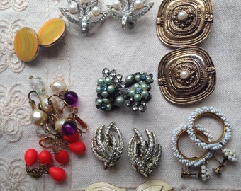 Vintage West German Earrings Vintage Cluster Earrings by DuckCedar