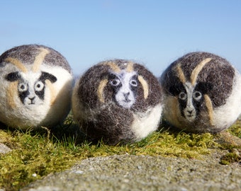 Wool dryer balls, pack of 3 Jacob sheep felted laundry balls, reusable, chemical free laundry, natural fabric softener