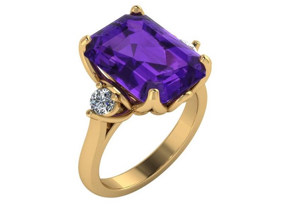 4 Carat Amethyst Engagement Ring in 14k Yellow gold. Emerald