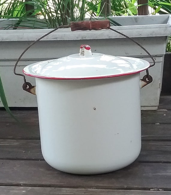 Items similar to Chamber Pot with Lid, Enamelware White andRed Trim