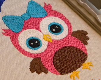 INSTANT DOWNLOAD ~ Owl with Bow ~ Machine Embroidery Design ~ Multiple Formats Available